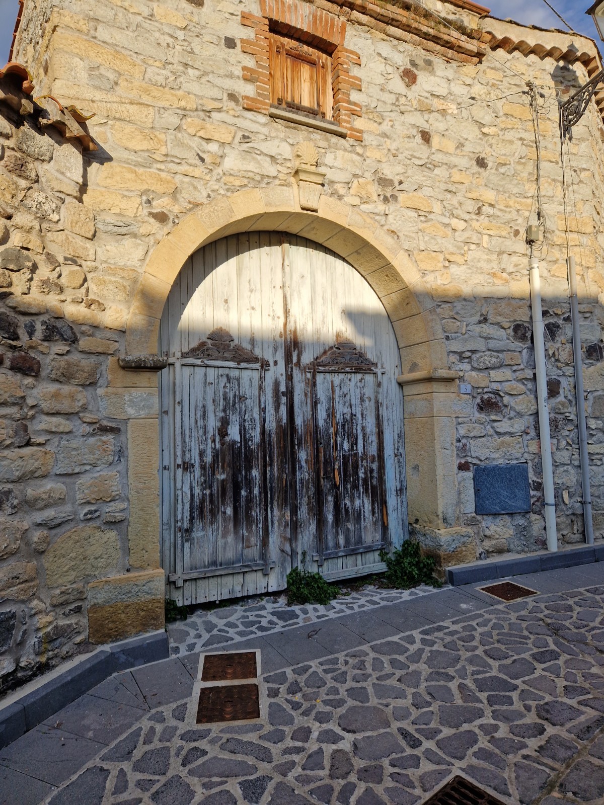16 aprile – Laboratorio Pani ‘e Saba, Degustazione e Visita del piccolo borgo di Sini